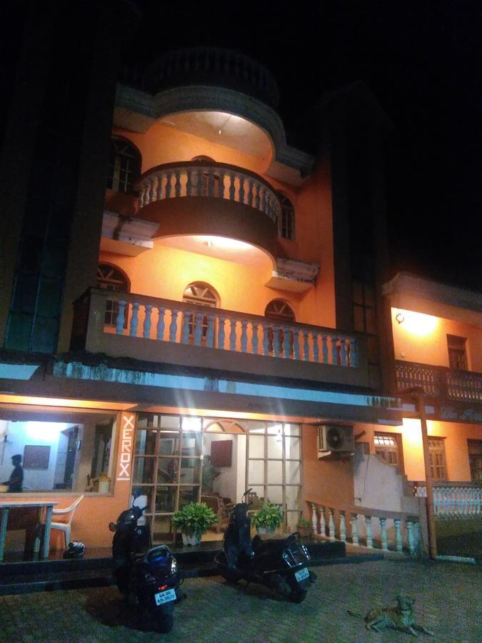 Palm Grove Hotel กาเวลอสซิม ภายนอก รูปภาพ