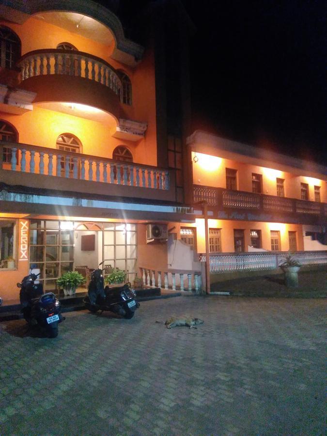 Palm Grove Hotel กาเวลอสซิม ภายนอก รูปภาพ